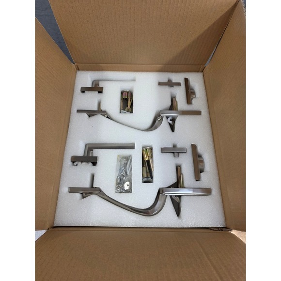 Brushed Nickel Entry Door Handle Lock Set with Deadbolt Keyed Entry Brand New - Picture 6 of 13